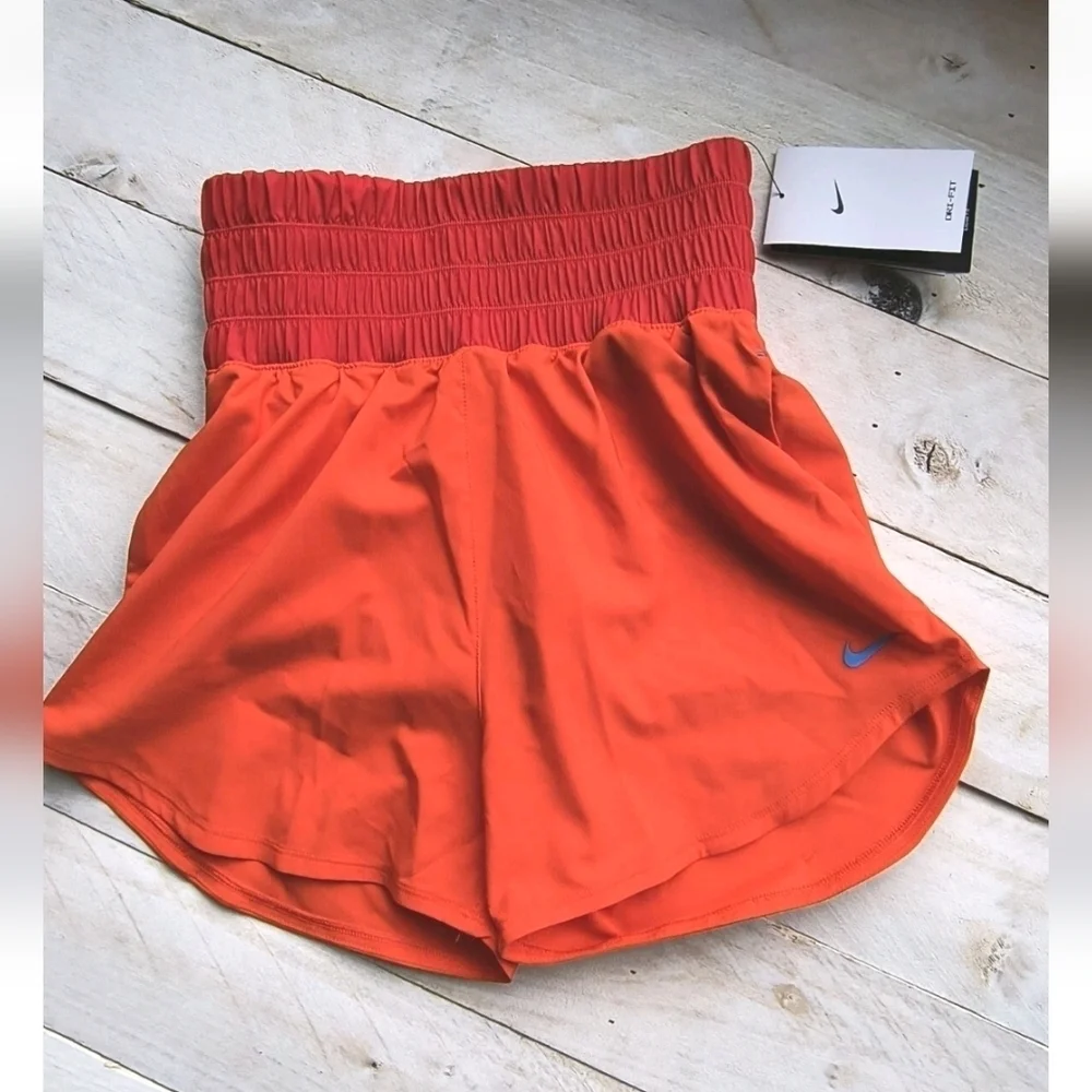 Nike Ultra High Waisted Brief Lined Training Shorts Women's Size XS NWT